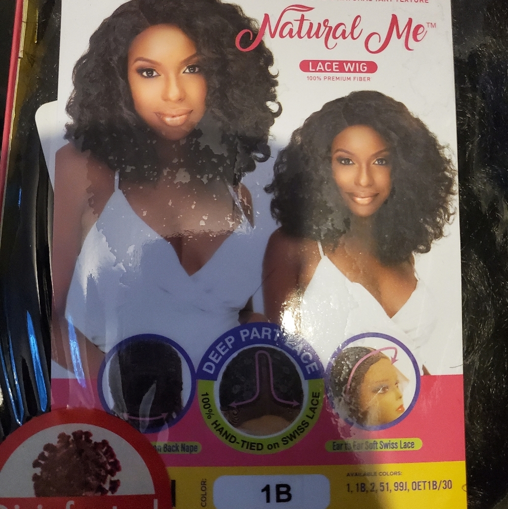 natural me Lace wig